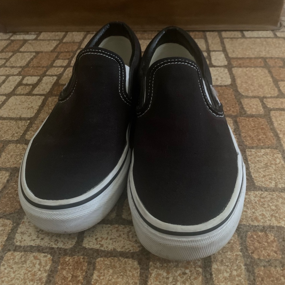Black vans